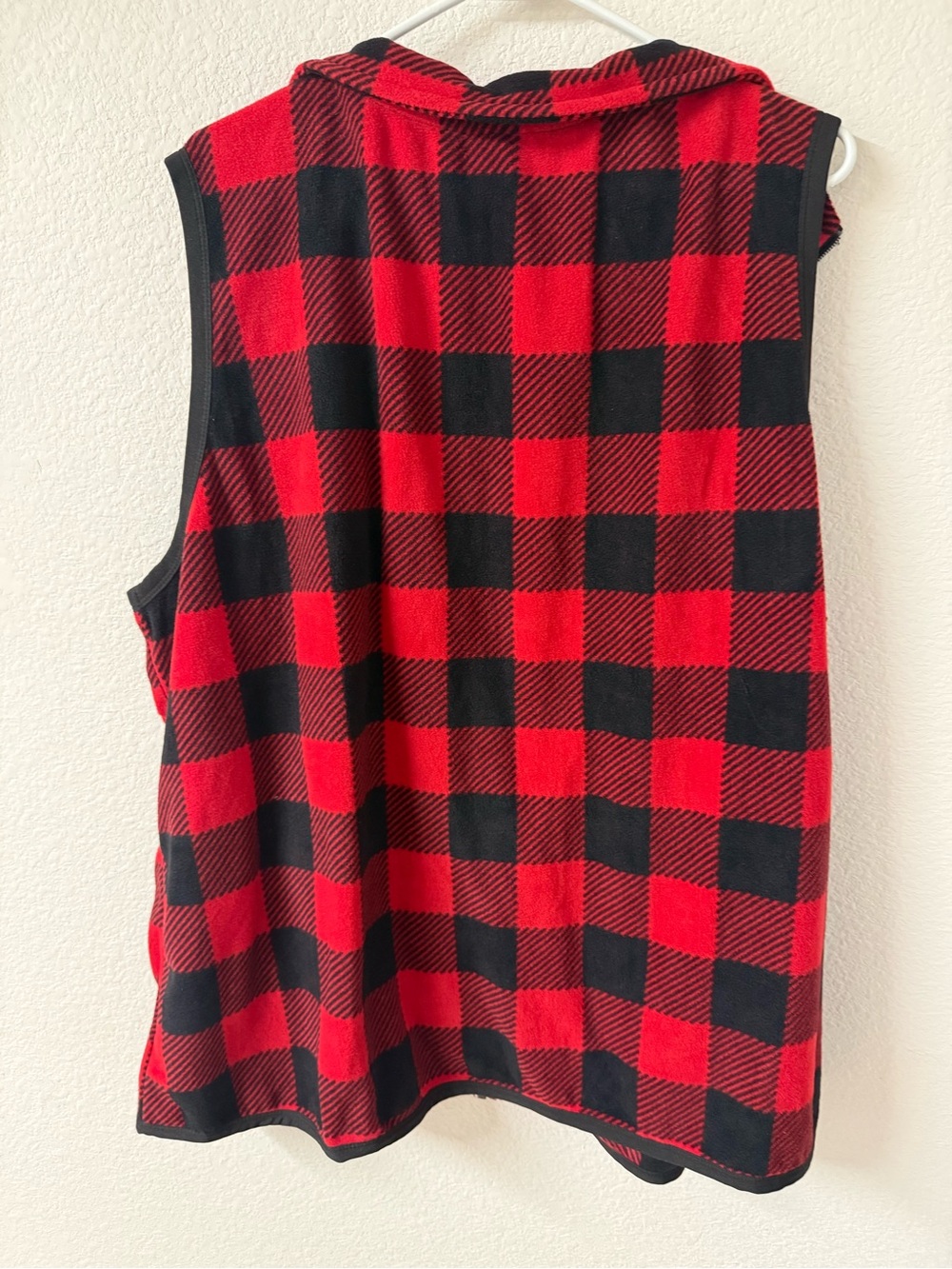 Woman Within Red and Black Plaid Hooded Vest - Picture 4 of 4